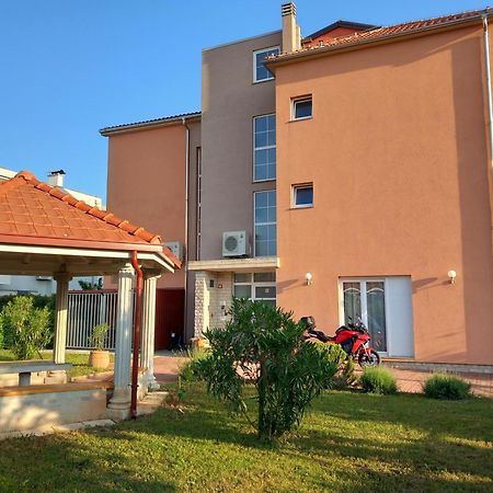 Bed & Breakfast Grgic Novigrad Istria Εξωτερικό φωτογραφία
