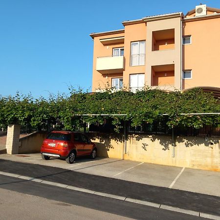 Bed & Breakfast Grgic Novigrad Istria Εξωτερικό φωτογραφία